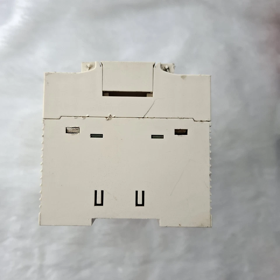 Schneider Electric Modicon TM218LDA40DRPHN Logic Controller 24VDC